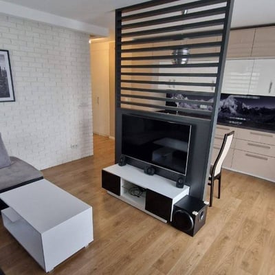Alquiler de un acogedor apartamento de 3 habitaciones, 59 m², Psie Pole, Breslavia, Polonia